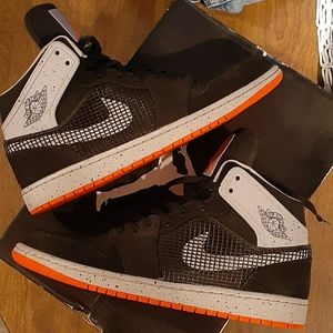 Air Jordan 1 Retro 89 Siz 11 Black Fire Red Cement